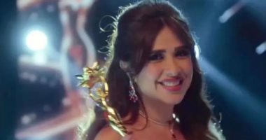 صورة النجمة ياسمين عبد العزيز تتوهج وتحصد إشادة كبيرة بمسلسل وننسي اللي كان دراما رمضان