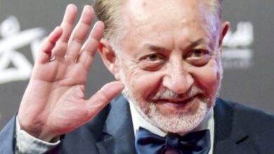 صورة الوسط الفني ينعي ويودع الفنان المصري الكبير عبد العزيز مخيون صاحب التاريخ الكبير من العطاء والإبداع